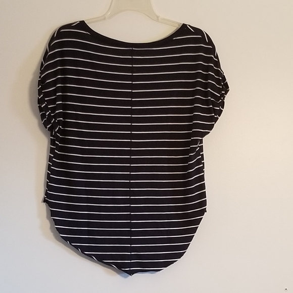 Hollister High-Low Striped Top - Picture 3 of 3